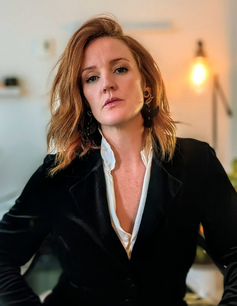 Jily Phoenix - Cheeky Media